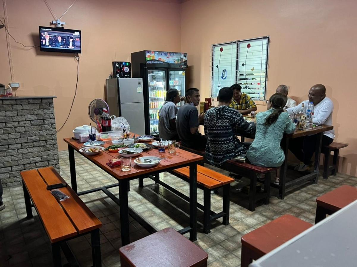 Rung Inn Homestay Ranong Exteriér fotografie